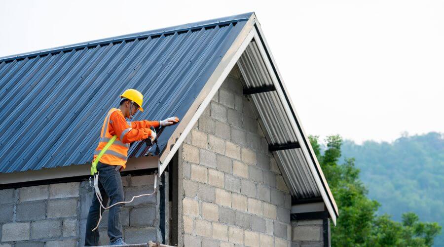 Expert Emergency Roof Repairs services in Jeromesville, OH